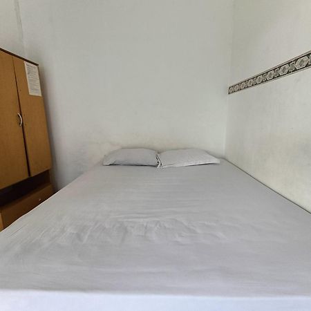 Bumi Merpati Residence Makassar Mitra Reddoorz Exterior foto